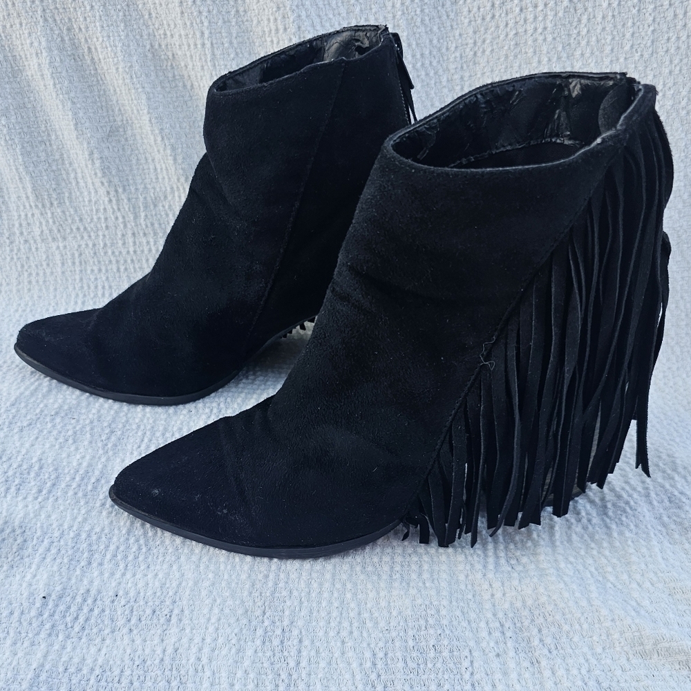 Qupid Fringe Ankle Boots Black Size 8 Booties Block Heel